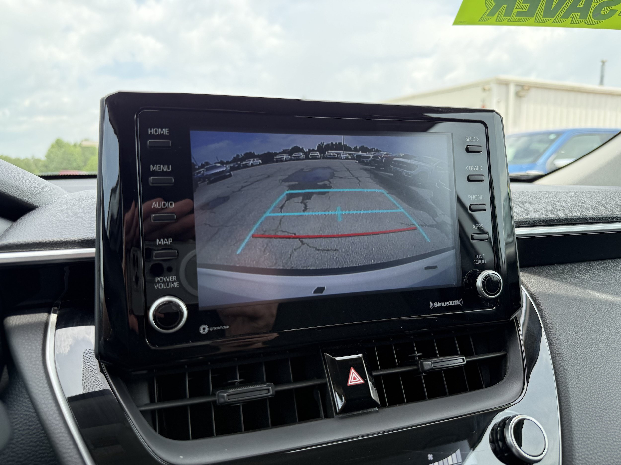 Used 2022 Toyota Corolla Cross LE AWD/4WD image 18