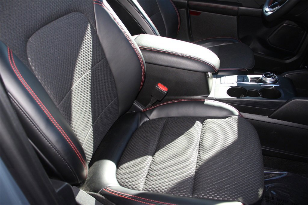 Certified 2024 Ford Escape ST-Line w/ Equipment Group 301A image 28