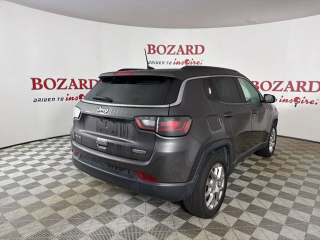 Used 2022 Jeep Compass Latitude w/ Sun and Sound Group image 5