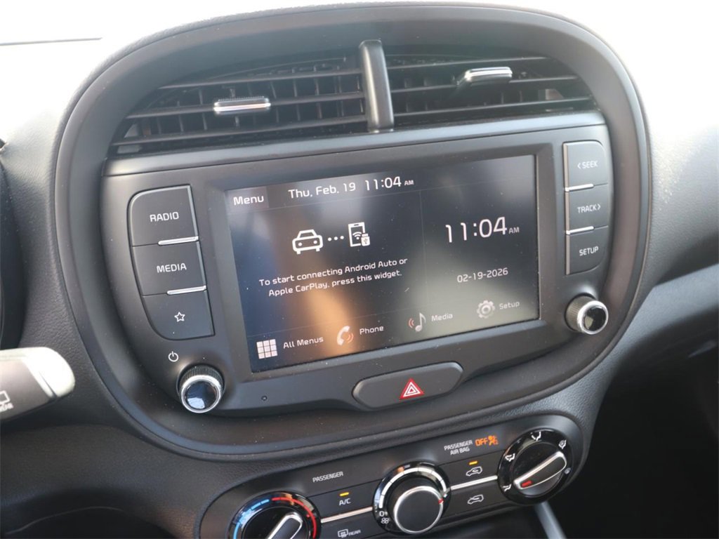 Used 2025 Kia Soul LX w/ LX Technology Package image 17