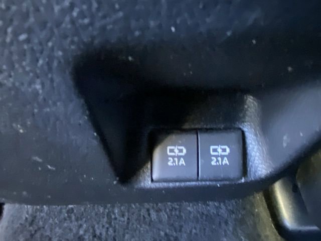 Used 2022 Toyota 4Runner SR5 image 24