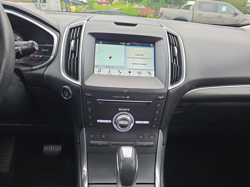 Certified 2017 Ford Edge Titanium w/ Equipment Group 301A FWD image 28