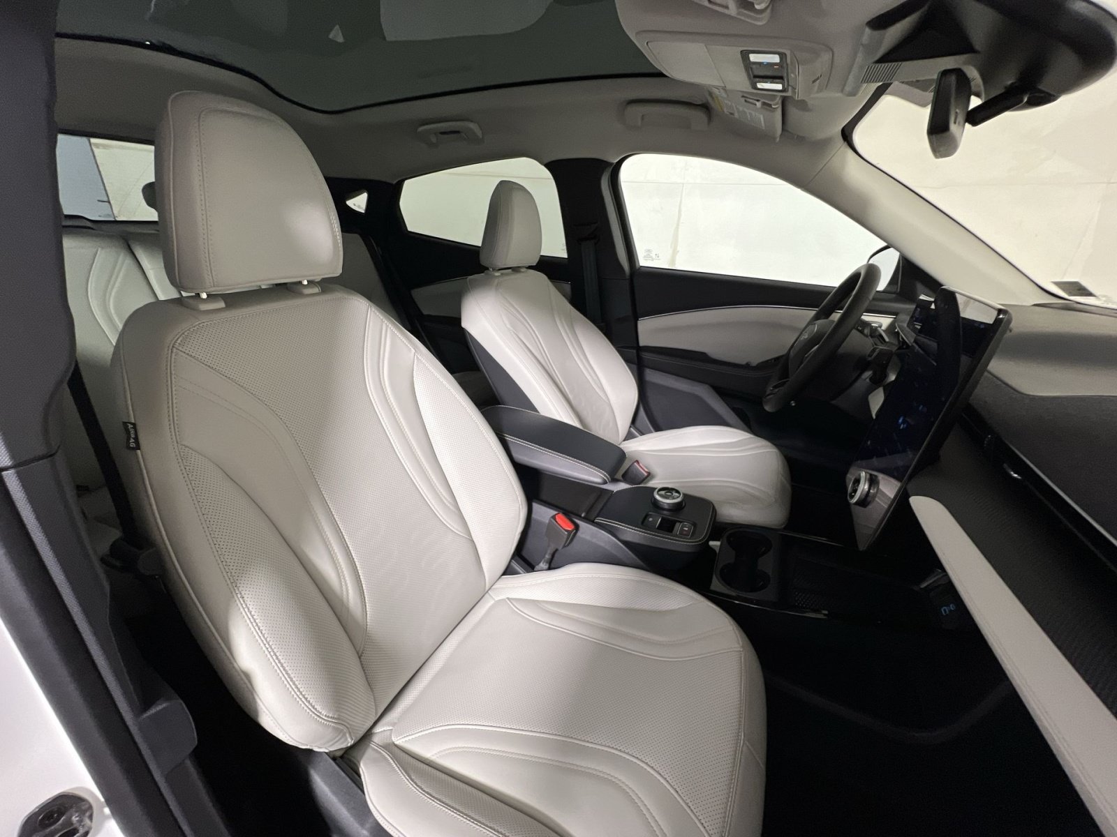 Certified 2023 Ford Mustang Mach-E Premium RWD image 27
