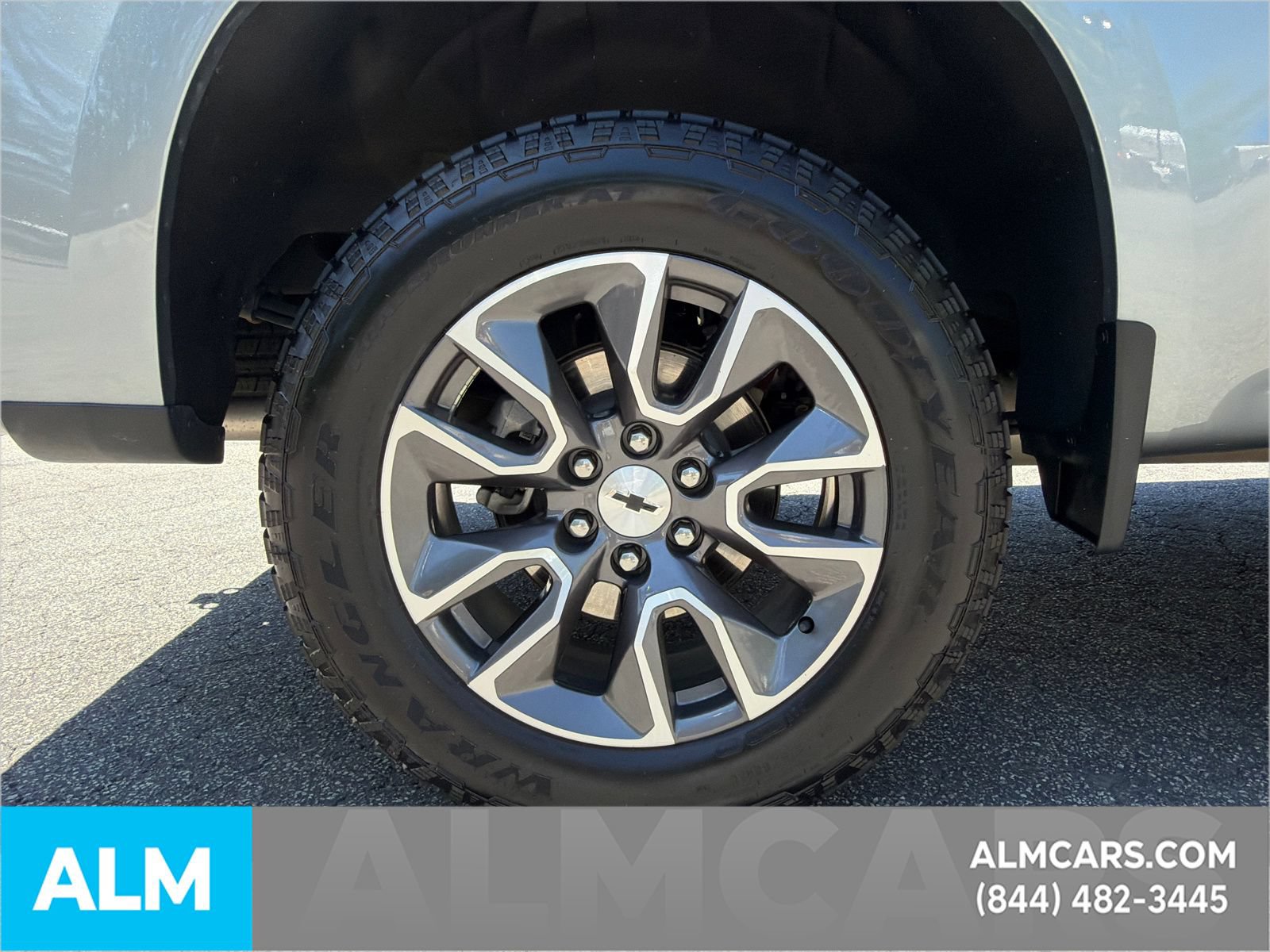 Used 2024 Chevrolet Silverado 1500 RST w/ Convenience Package II AWD/4WD image 20