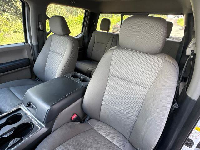 Certified 2022 Ford F250 XLT w/ Black Appearance Package AWD/4WD image 8