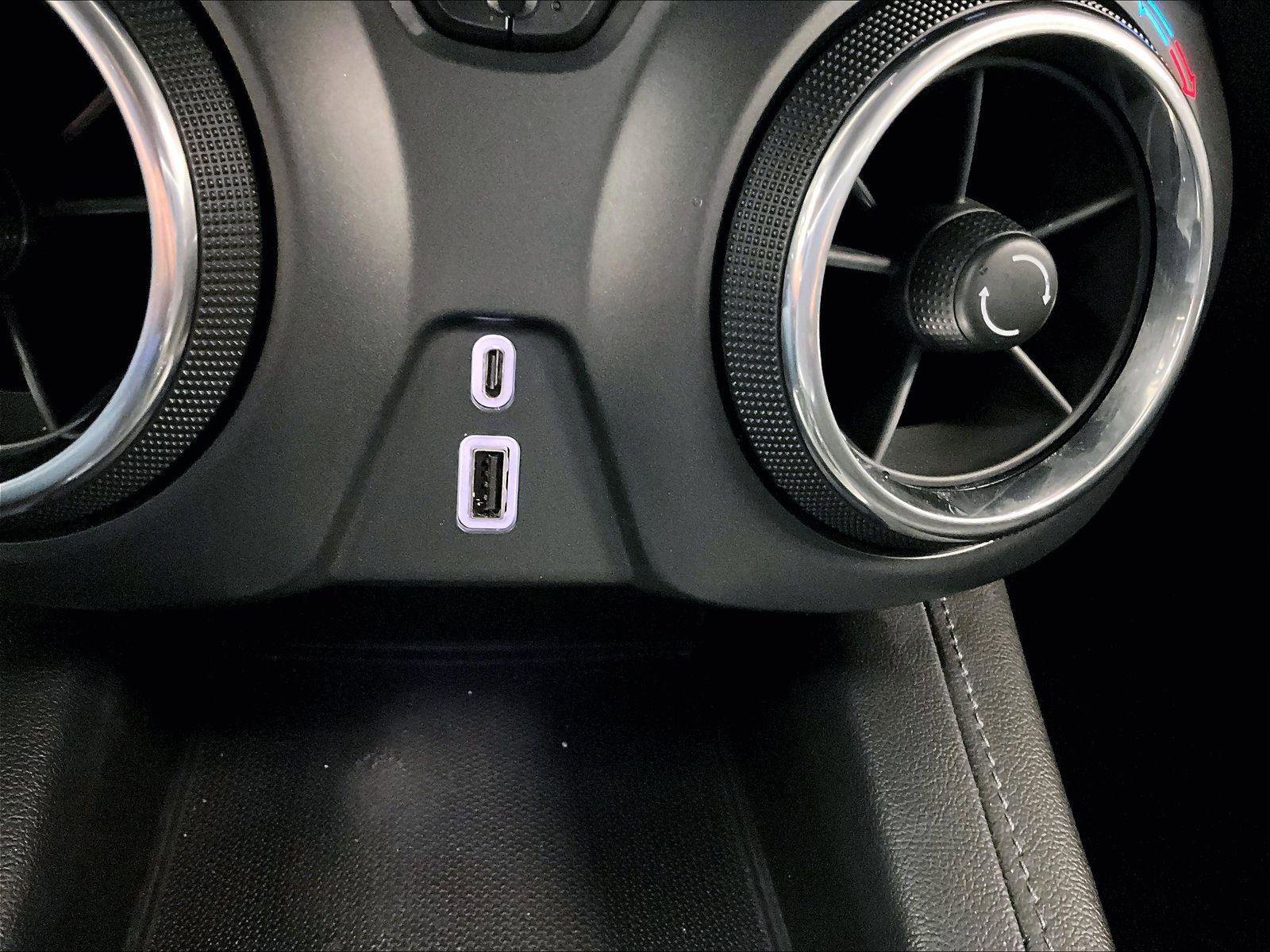 Used 2019 Chevrolet Blazer LT image 31