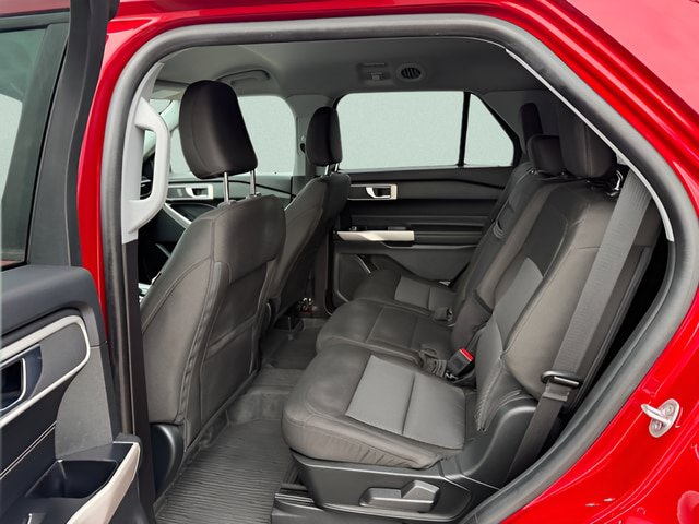 Certified 2022 Ford Explorer XLT AWD/4WD image 5
