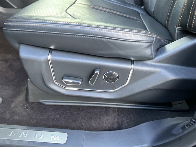 Certified 2023 Ford Expedition Platinum image 29