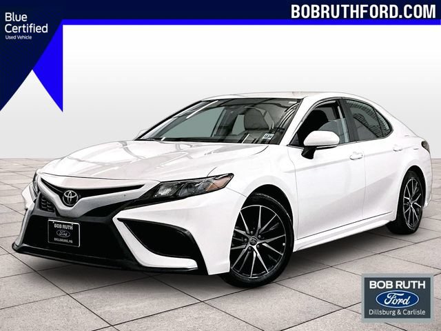 Used 2024 Toyota Camry SE w/ Cold Weather Package