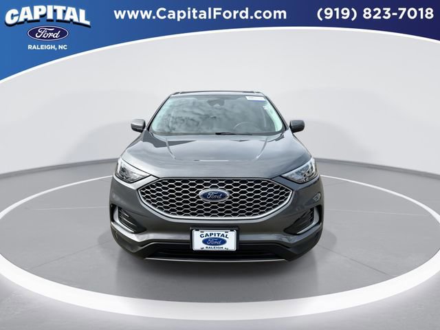 Certified 2023 Ford Edge SEL image 9