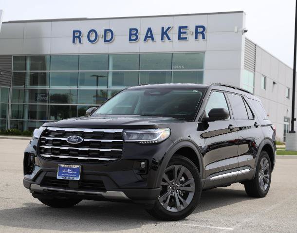 Certified 2025 Ford Explorer Active w/ Active Comfort Package AWD/4WD image 1