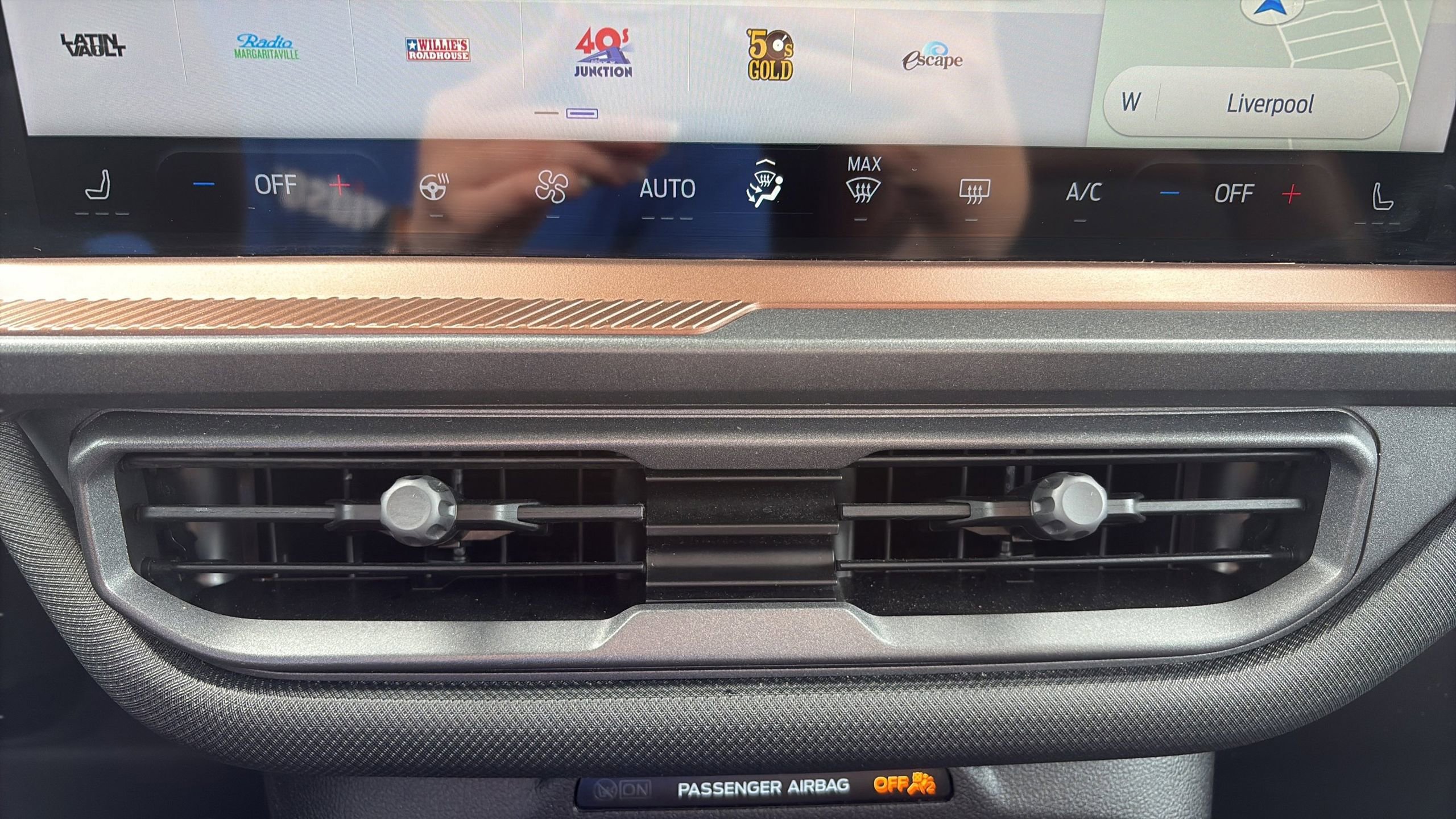 Certified 2025 Ford Bronco Sport Outer Banks w/ Outer Banks Tech Package+ AWD/4WD image 25