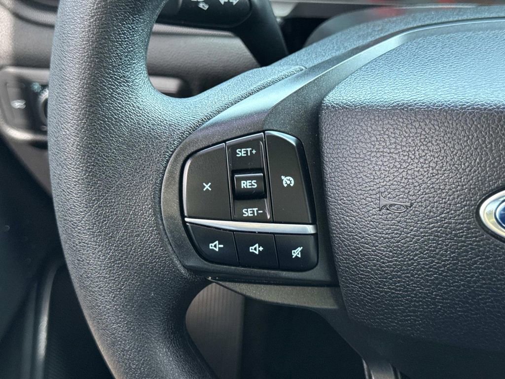 Certified 2021 Ford Explorer 2WD image 10