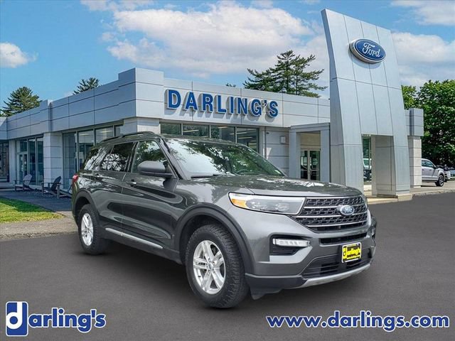 Certified 2020 Ford Explorer XLT w/ Equipment Group 202A AWD/4WD image 3