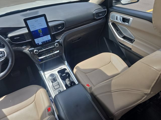 Certified 2023 Ford Explorer Limited w/ Limited Technology Package AWD/4WD image 33