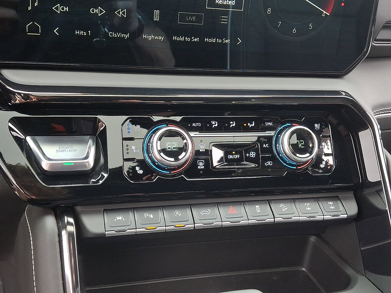 Used 2024 GMC Sierra 1500 AT4X image 22