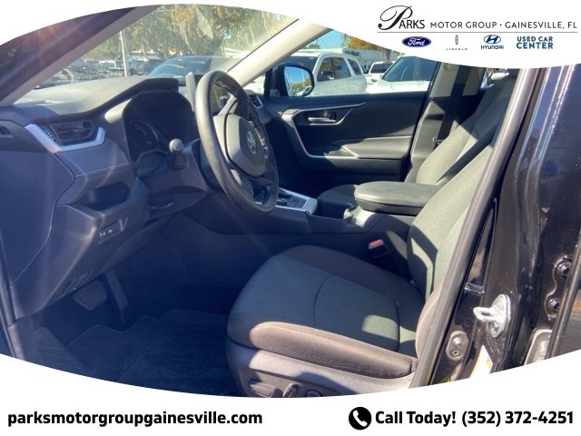 Used 2023 Toyota RAV4 Woodland Edition image 8