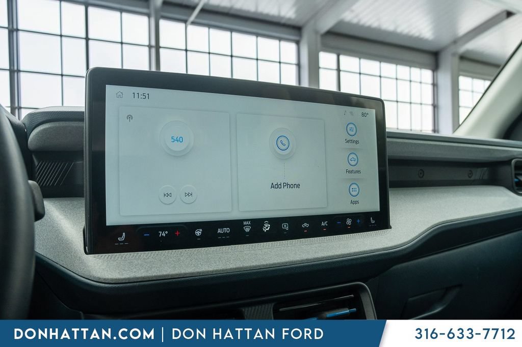 Certified 2025 Ford Maverick XLT w/ XLT Luxury Package AWD/4WD image 9