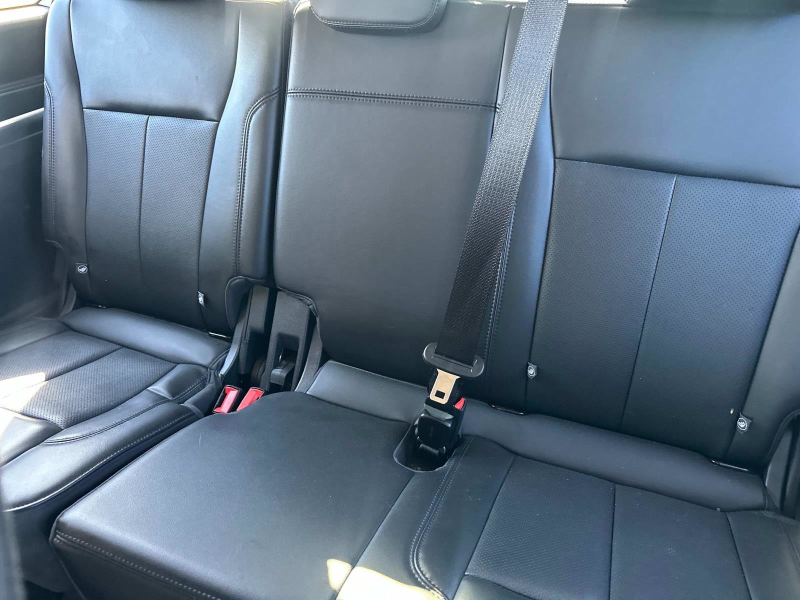 Certified 2024 Ford Expedition XLT image 16