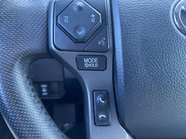 Used 2021 Toyota Tacoma TRD Off-Road AWD/4WD image 20
