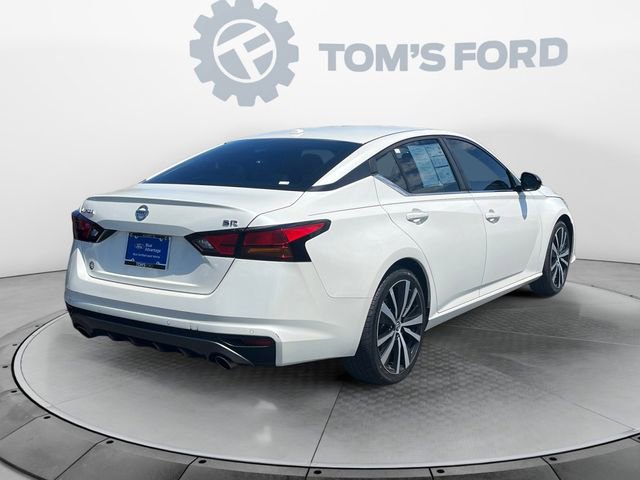 Used 2020 Nissan Altima 2.5 SR w/ Premium Package FWD image 6