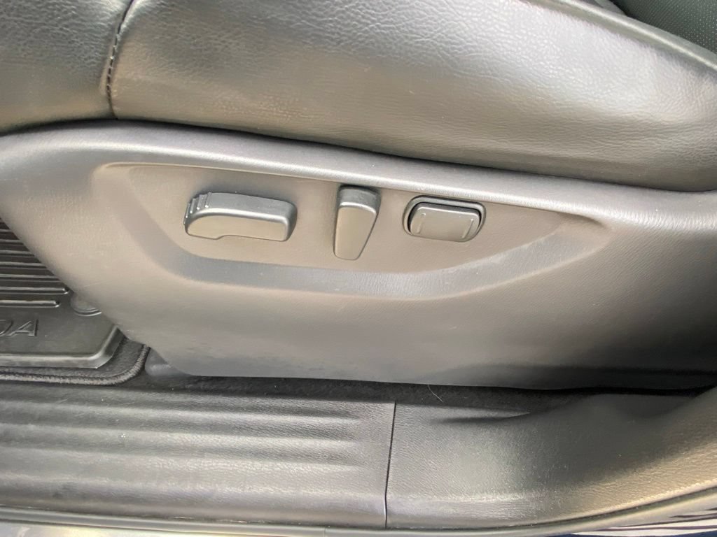 Used 2022 Nissan Armada SL RWD image 10