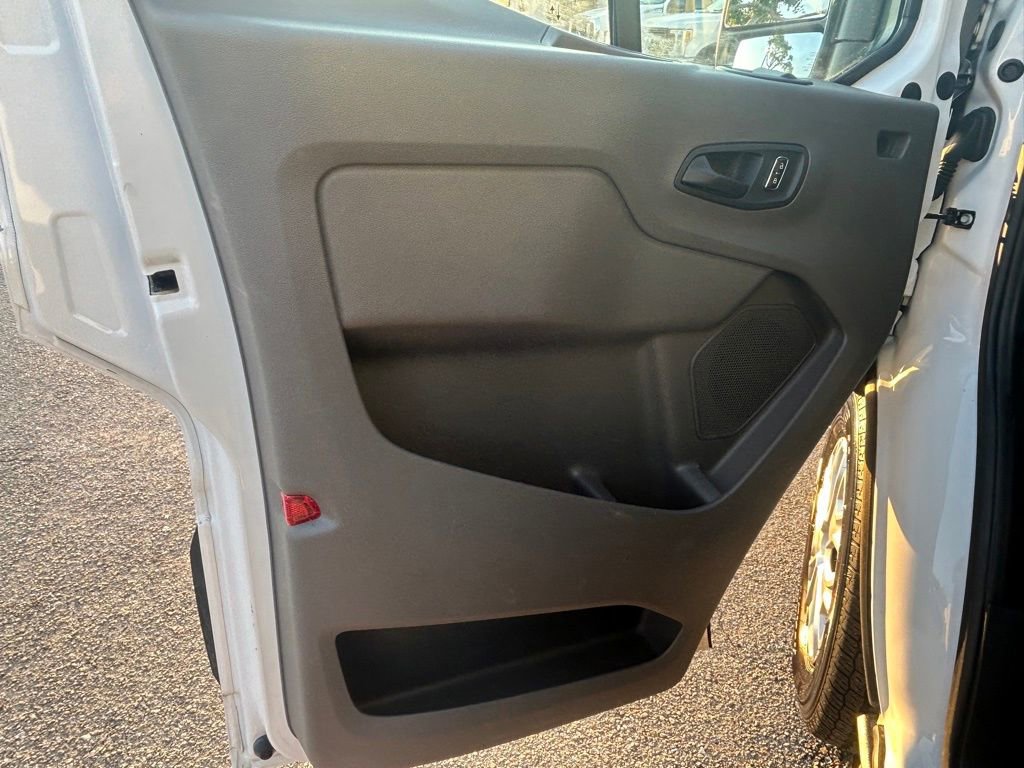 Certified 2024 Ford Transit 350 XLT image 35