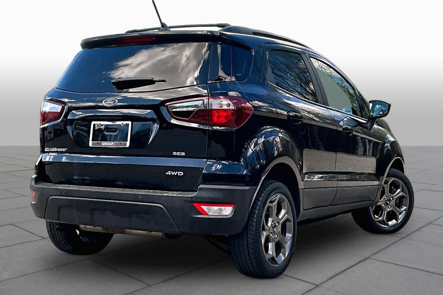 Certified 2018 Ford EcoSport SES w/ SES Cold Weather Package AWD/4WD image 13
