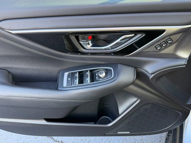 Used 2023 Subaru Outback Limited image 14