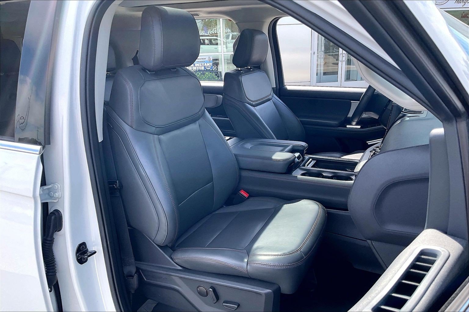 Certified 2025 Ford Expedition Max Active AWD/4WD image 7