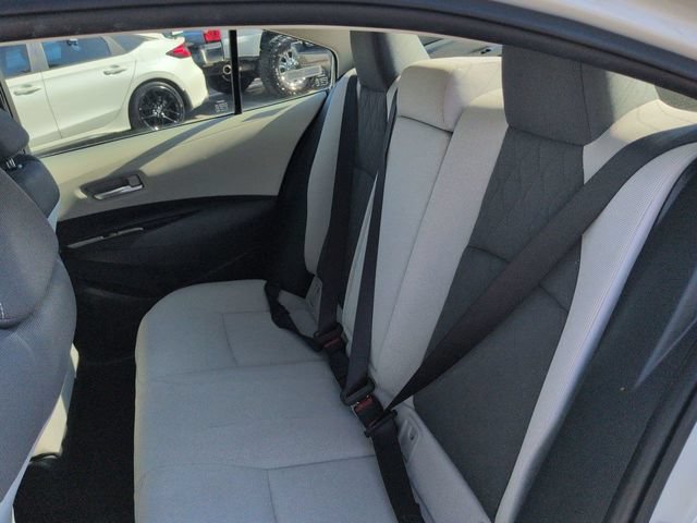 Used 2020 Toyota Corolla LE FWD image 13