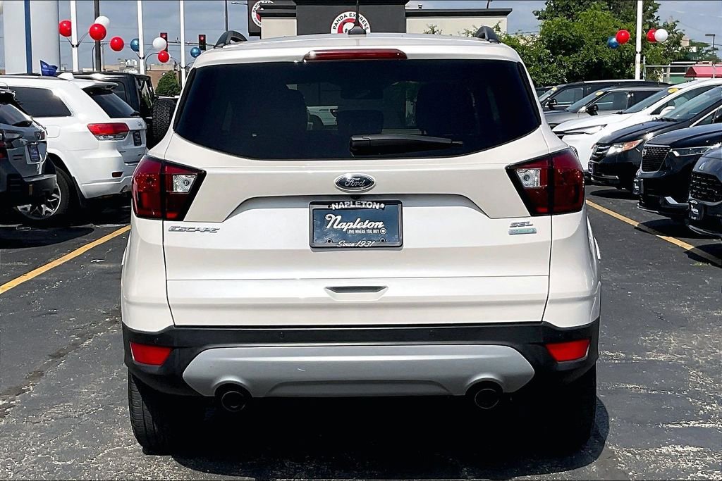 Certified 2019 Ford Escape SEL FWD image 3