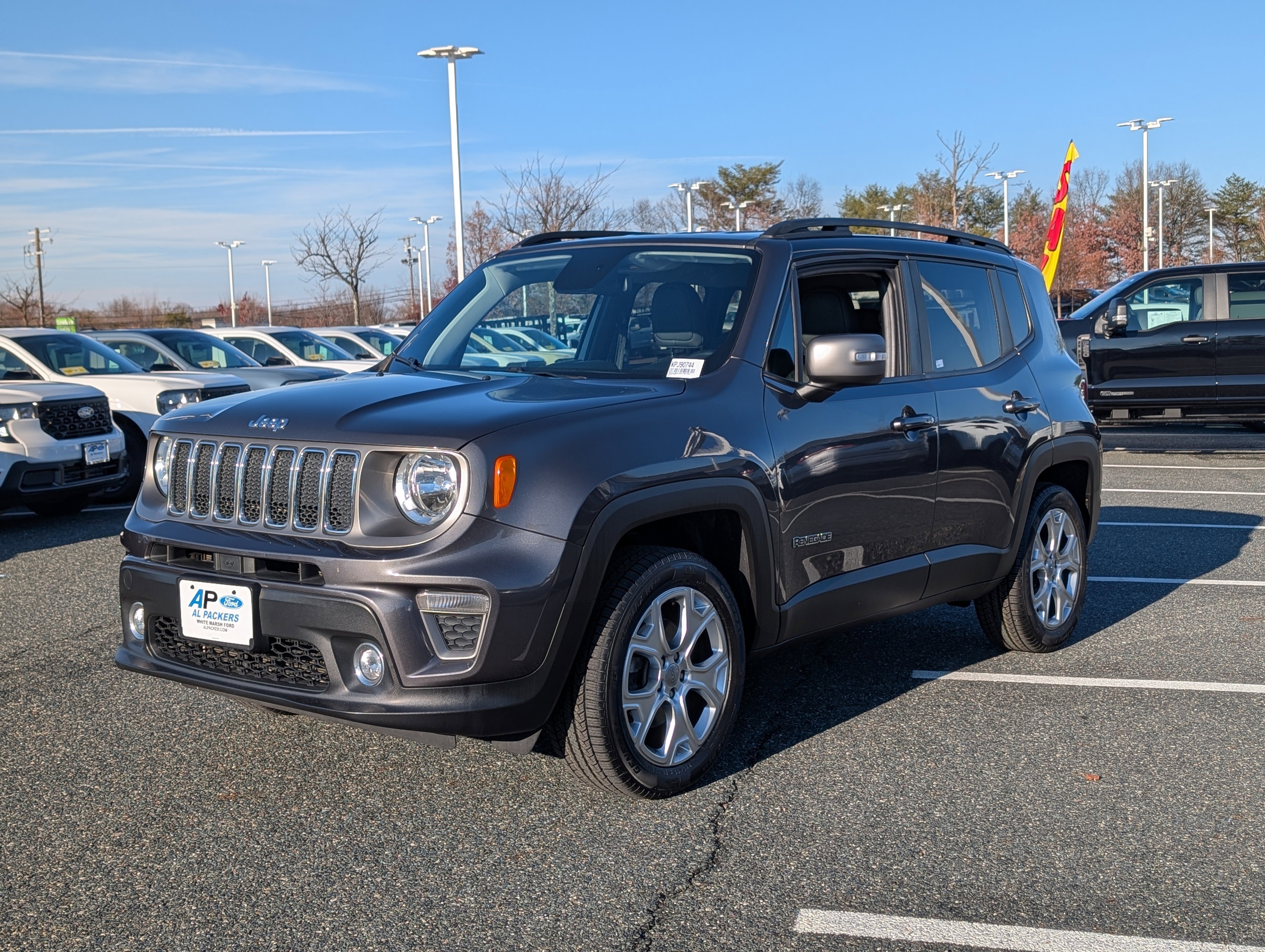 Used 2019 Jeep Renegade Limited w/ UConnect 8.4 Nav Group image 7