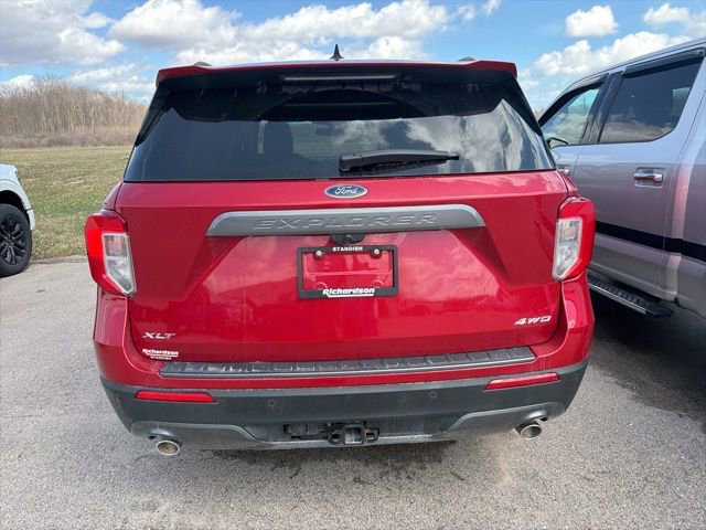 Certified 2024 Ford Explorer XLT w/ Equipment Group 202A image 11