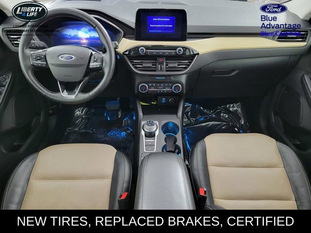 Certified 2021 Ford Escape Titanium w/ Titanium Elite Package image 21