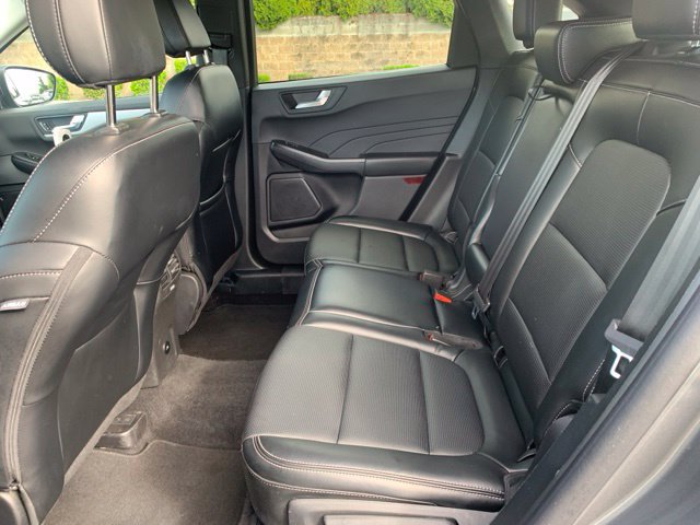 Certified 2025 Ford Escape Platinum AWD/4WD image 18