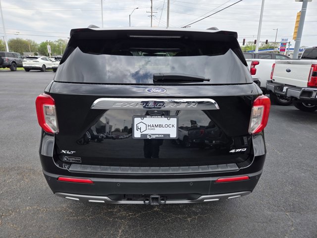 Certified 2024 Ford Explorer XLT w/ Equipment Group 202A AWD/4WD image 6