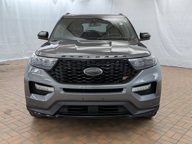 Certified 2023 Ford Explorer ST w/ Equipment Group 401A AWD/4WD image 2