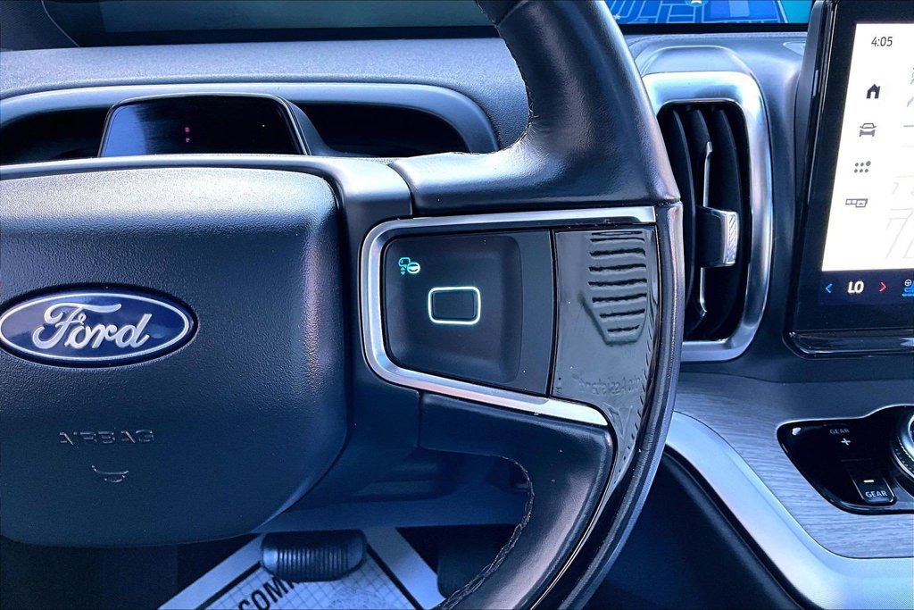 Certified 2025 Ford Expedition Platinum AWD/4WD image 18