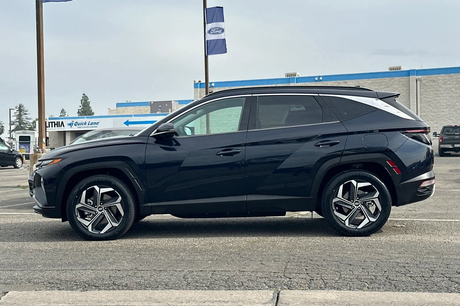 Used 2022 Hyundai Tucson Limited image 2