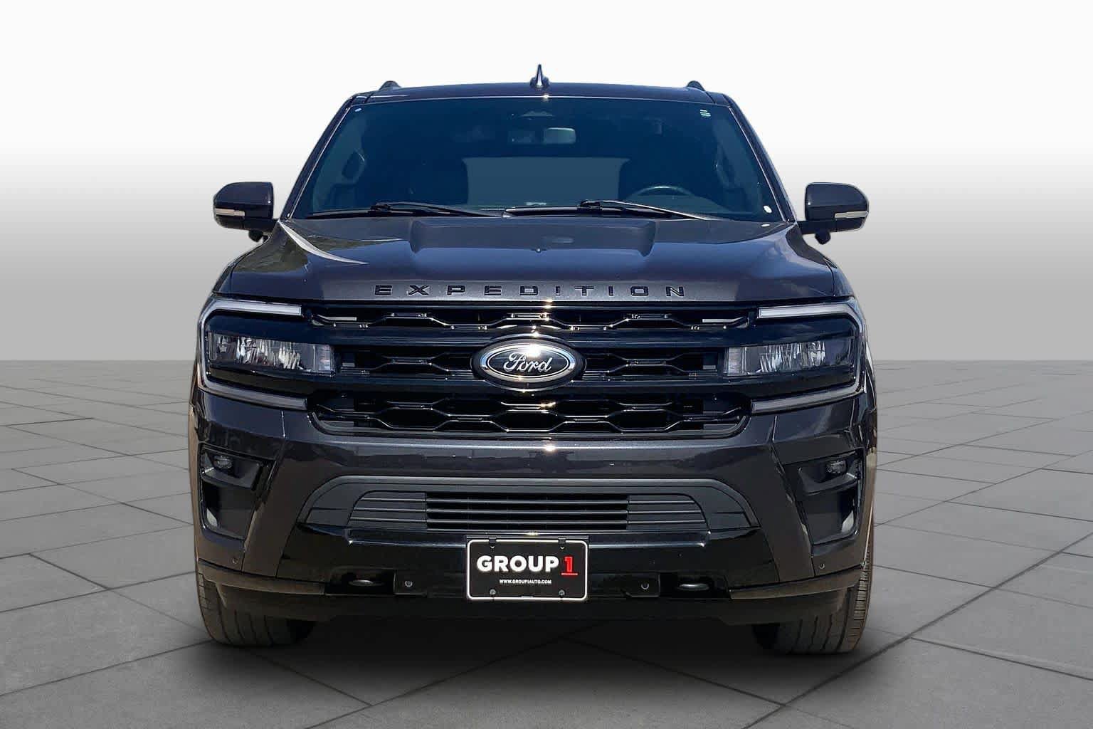 Certified 2024 Ford Expedition Max Limited AWD/4WD image 4