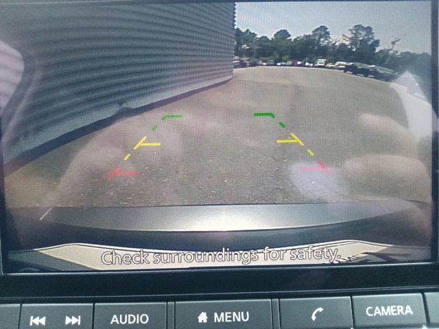 Used 2024 Nissan Rogue SV FWD image 22