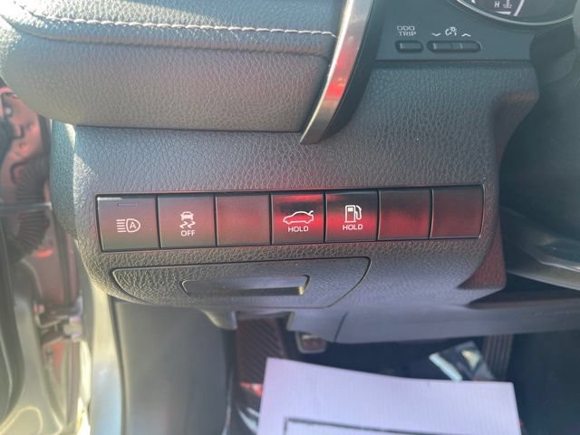 Used 2023 Toyota Camry SE FWD image 11