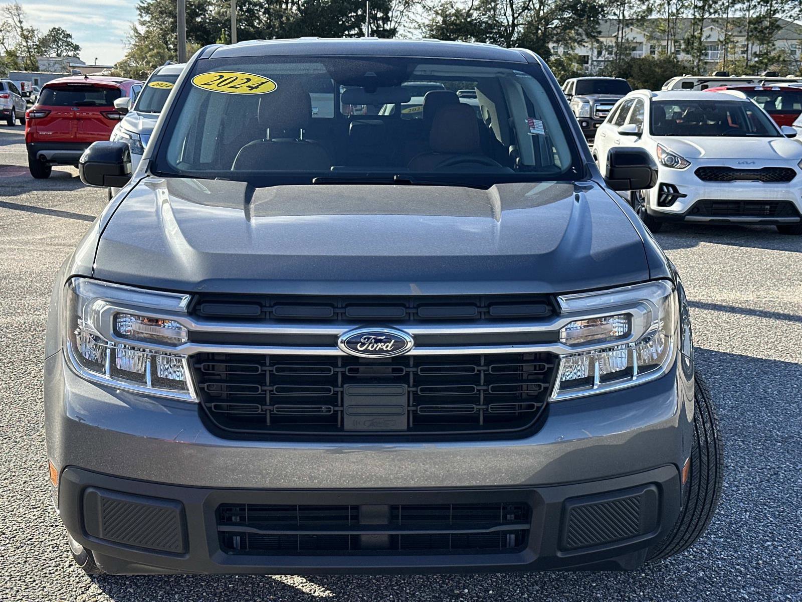 Certified 2024 Ford Maverick Lariat image 8