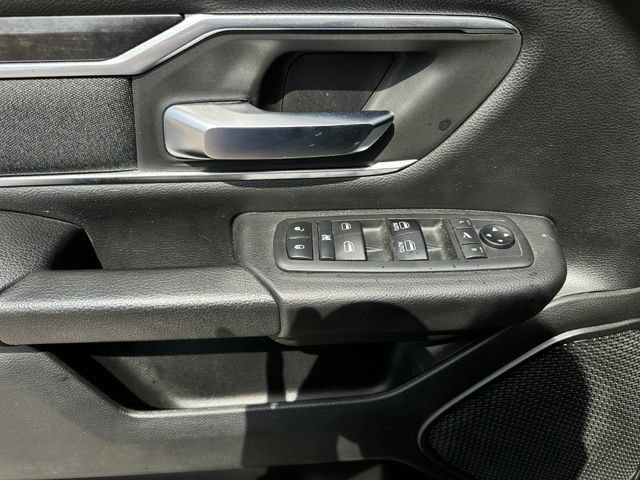 Used 2019 RAM 1500 Big Horn AWD/4WD image 11