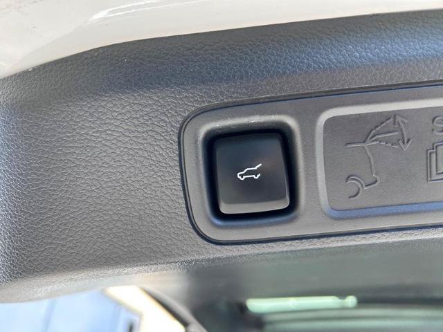 Certified 2024 Ford Expedition Limited AWD/4WD image 8
