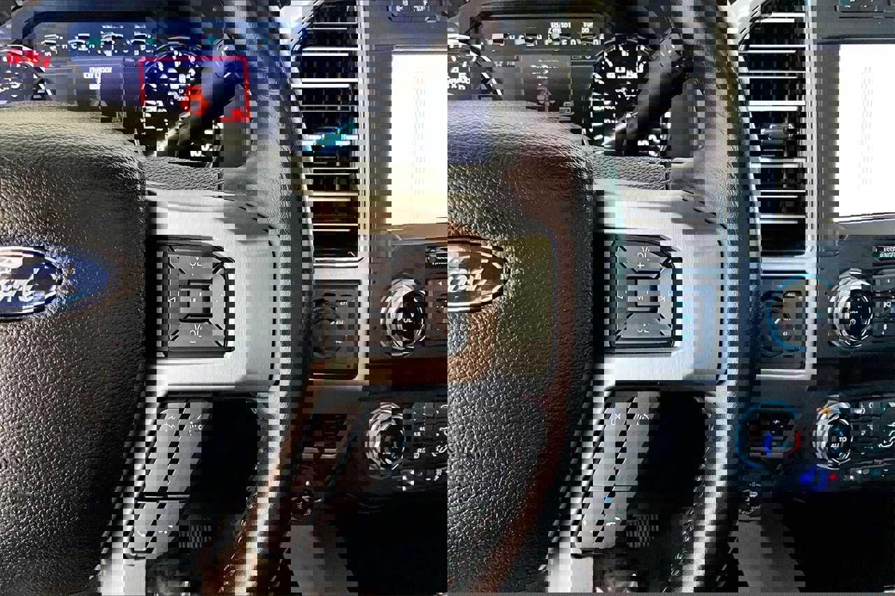 Certified 2021 Ford F250 Platinum w/ Tremor Off-Road Package image 23