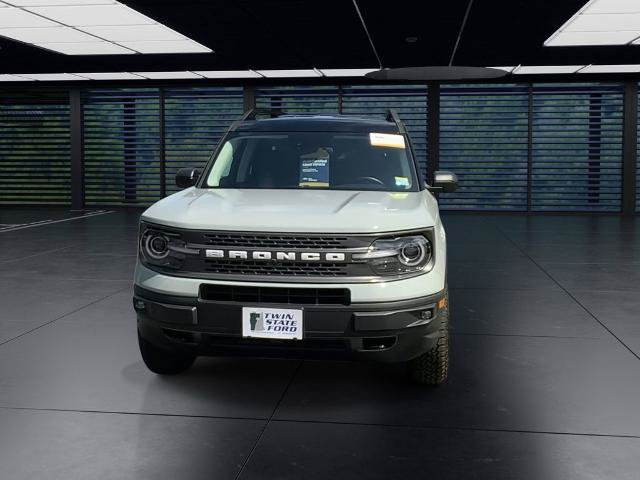 Certified 2023 Ford Bronco Sport Badlands AWD/4WD image 3