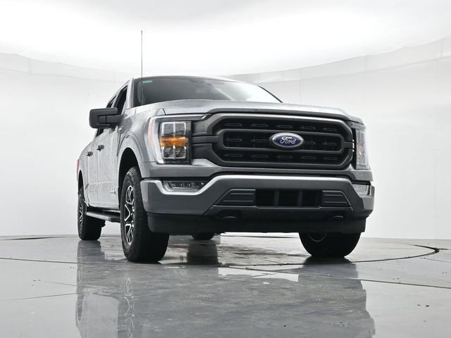 Certified 2023 Ford F150 XLT w/ Equipment Group 302A High image 32
