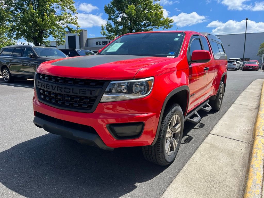 Used 2017 Chevrolet Colorado W/T w/ Custom Special Edition AWD/4WD image 3